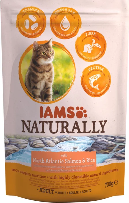 IAMS Naturally Kat Adult North Atlantic Zalm & Rijst 700 gr