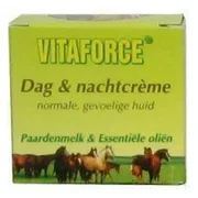 Vitaforce Dag & Nachtcreme 50ML