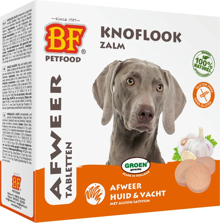 16x BF Petfood Hondensnoepjes Anti-vlo Zalm 55 stuks